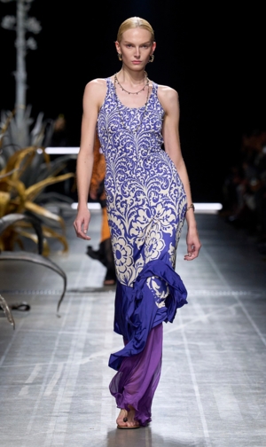  Etro ميلانو ربيع/صيف2025