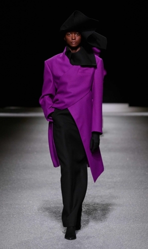  Issey Miyake باريس خريف/شتاء2026