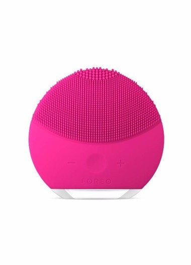 Foreo تستقبل موسم الحب بهديّة وردية