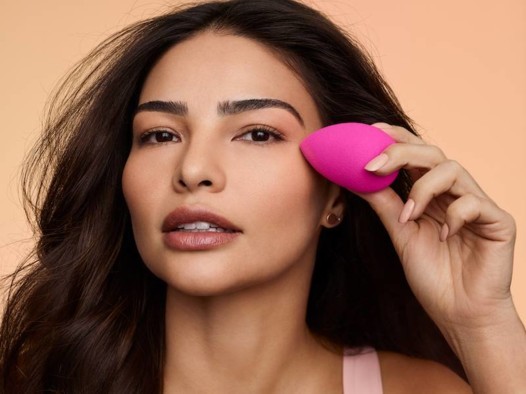 beautyblender والجيل التالي من كريم الأساس