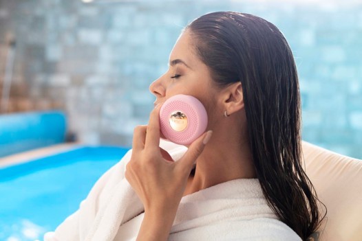 Foreo ونصائح للعناية بالجمال في الصيف
