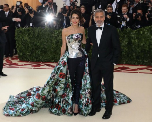 قبيل انطلاقه، إطلالات أيقونية من حفل Met Gala عبر الزمن