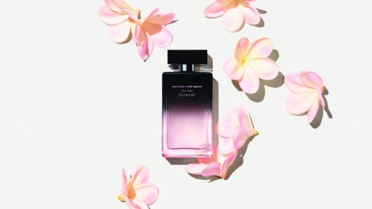 إكتشفي مجموعة عطور for her من Narciso Rodriguez