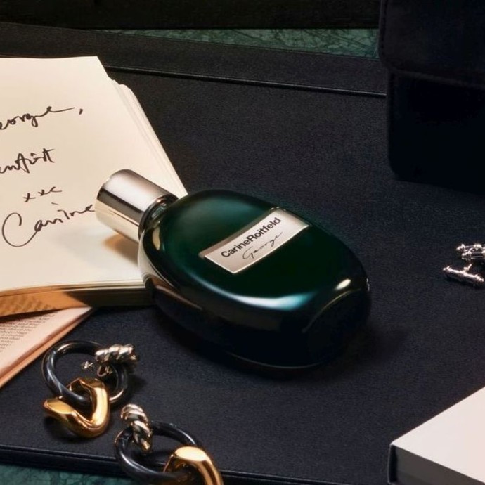 Carine Roitfeld Parfums على موقع NET-A-PORTER