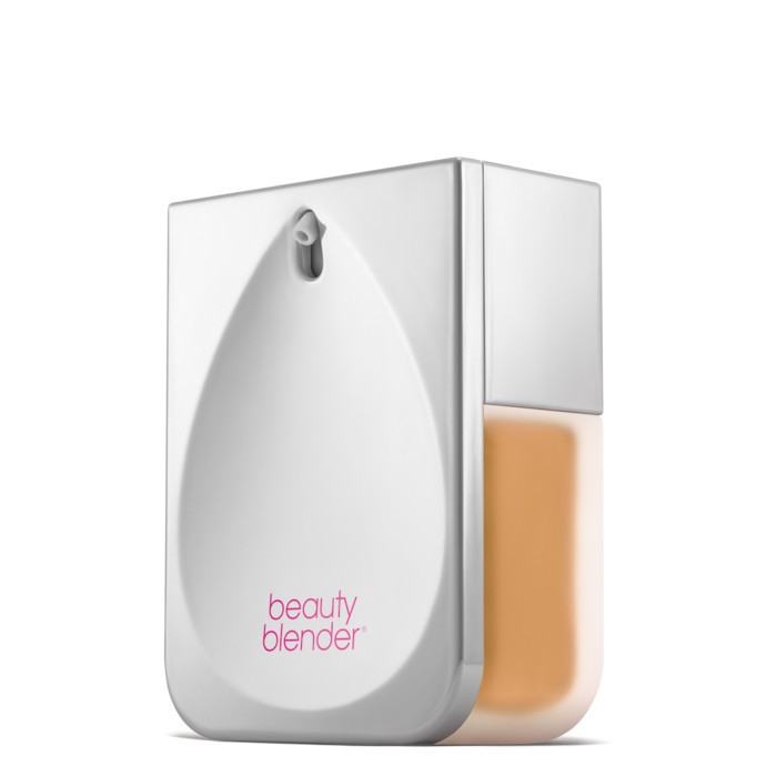 إليكِ كريم أساس beautyblender