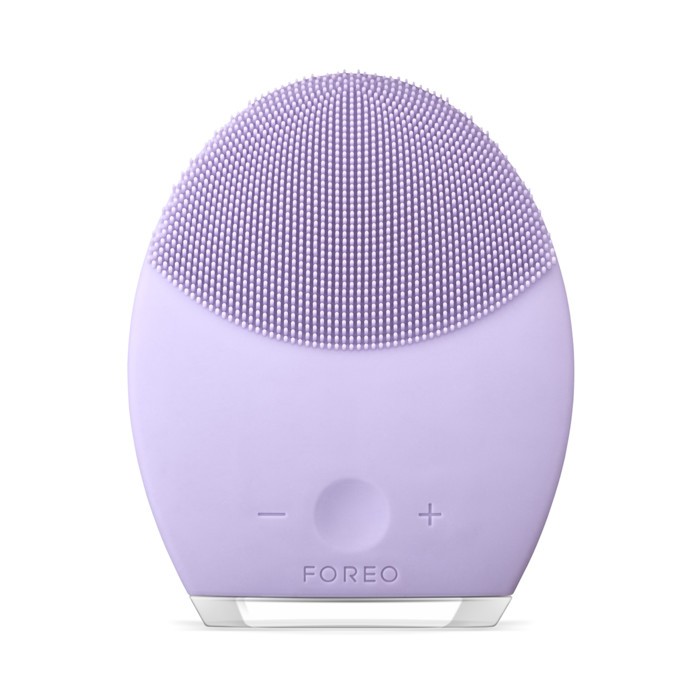 Foreo وتقنية التدليك للعناية بالوجه