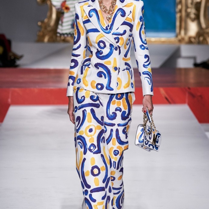 Moschino RTW 2020