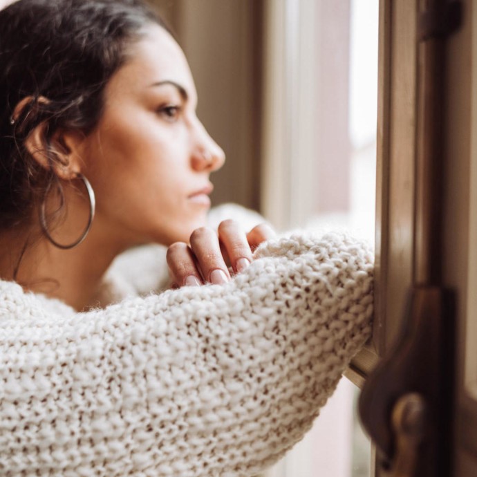 تعيشين وحدك؟ إليك 5 نصائح للتعامل مع الحجر الصحي