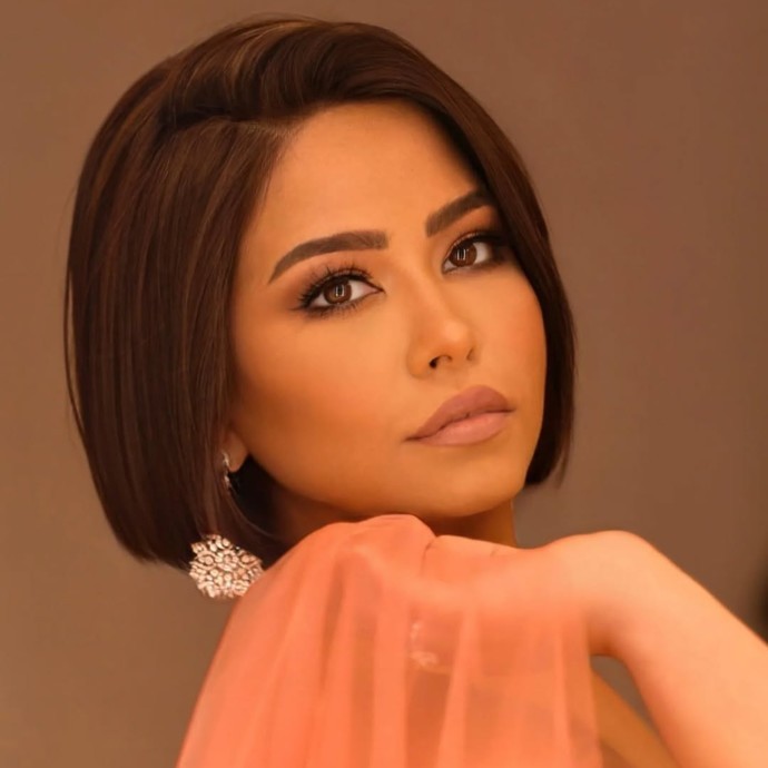 شيرين عبد الوهاب تعيد "بتمنى أنساك" إلى الواجهة