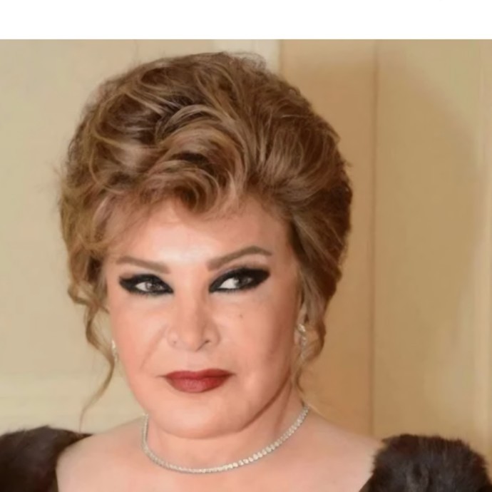 صفية العمري تتألق في جدة: تكريم سعودي لمسيرة ذهبية