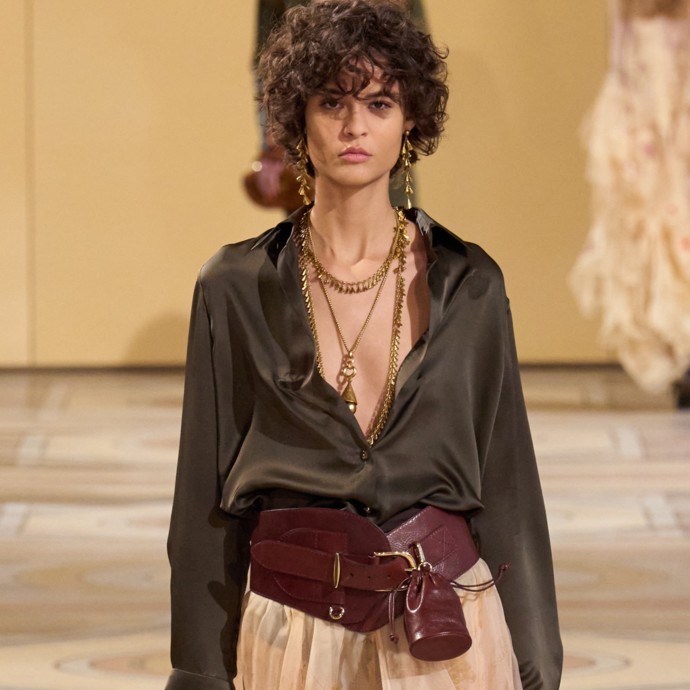 15 صيحة إكسسوارات هي من أساسيات إطلالاتك الشتوية