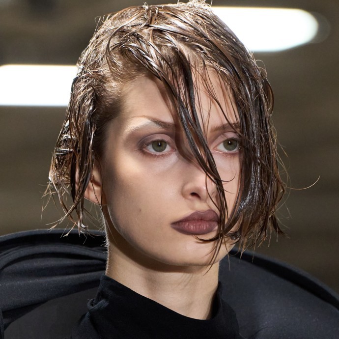 عودة مكياج الغرانج إلى واجهة الجمال في عام 2026