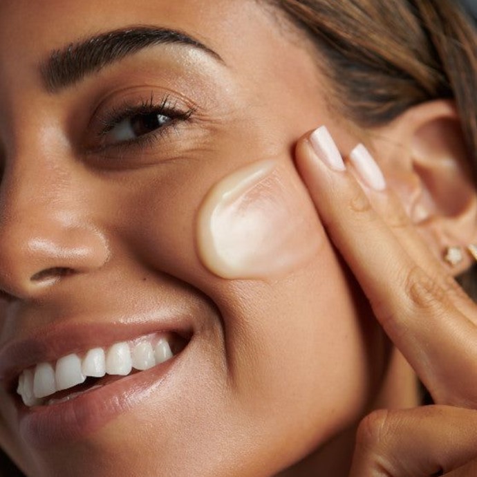 4 مكوّنات نشطة أثبتت فعاليتها في محاربة شيخوخة البشرة