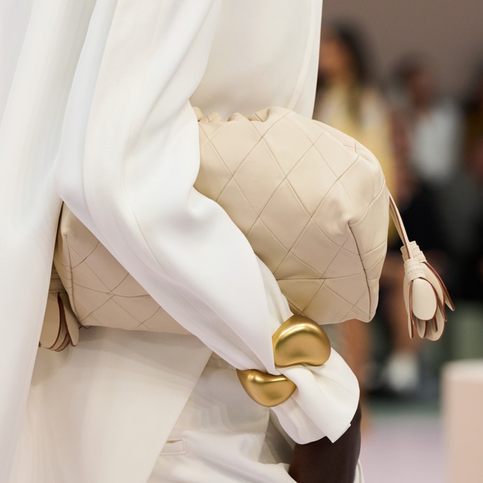 6 صيحات حقائب تتصدّر قائمة خياراتك في العام 2026