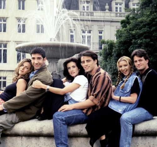 مقتنيات مسلسل Friends للبيع في مزاد علنيّ