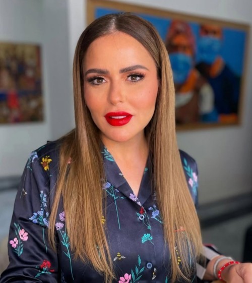 مها الصغير ممنوعة من الظهور الإعلامي حتى إشعار آخر...