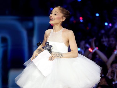 كلّ الفائزين بحفل توزيع جوائز MTV VMAs