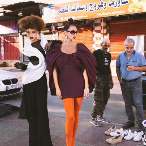 خطوة جريئة للموضة، خطوة جريئة للبنان!