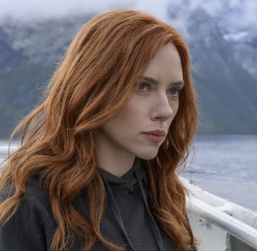 مشاهير بنوا شركات بملايين الدولارات خارج هوليوود