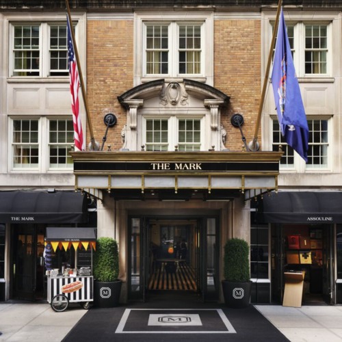 موسم الثلج وأجواء عيد الحب يلتقيان في The Mark Hotel