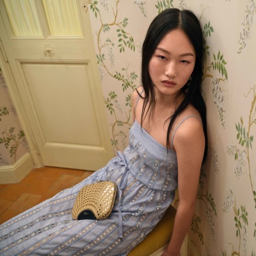 تصاميم الصيف من عالم Dioriviera تنبض بأناقة Dior