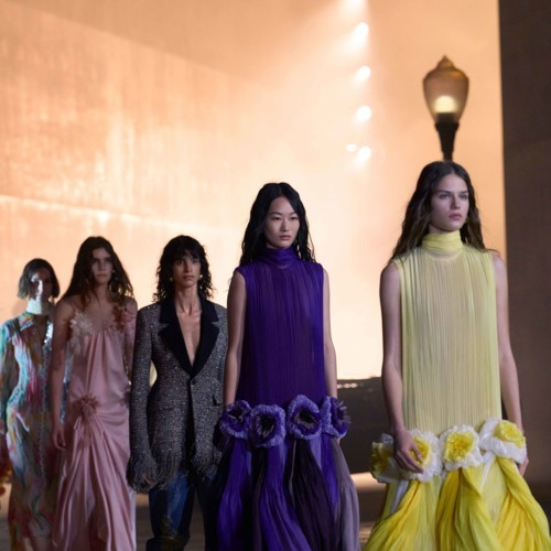 Dior تطلق مجموعة كروز 2027 الساحرة
