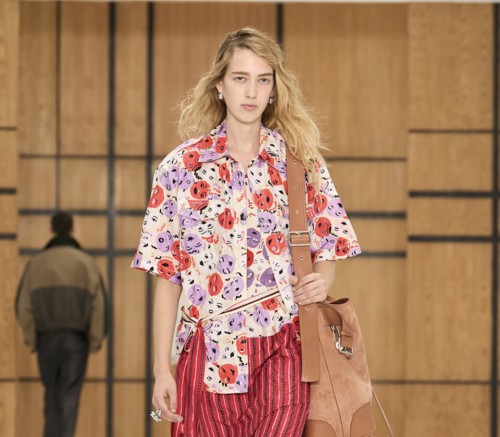 Burberry تكشف عن تشكيلتها لموسم صيف 2027