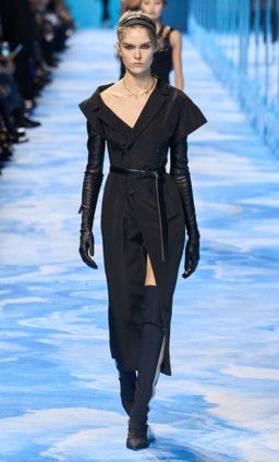  Christian Dior باريس ربيع/صيف2025