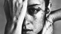 هل زوجة أبي مسكينة أم شريرة؟ (الجزء الأول)