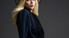 ليدي غاغا توقف حفلها فجأة في منتصفه لهذا السبب