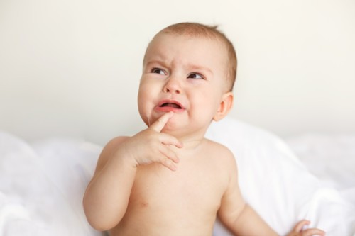 كيف يمكنك تهدئة الطفل عندما لا يتوقّف عن البكاء؟
