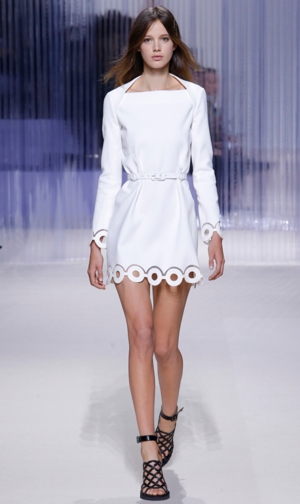  Carven باريس ربيع/صيف2016