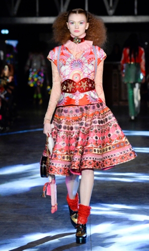  Manish Arora باريس ربيع/صيف2016