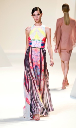  Elie Saab باريس ربيع/صيف2013