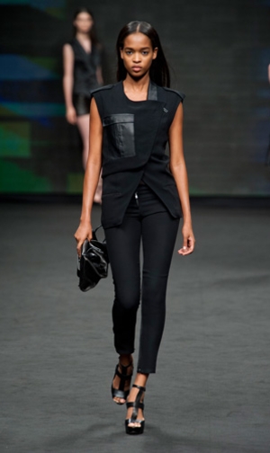 CNC Costume National ميلانو ربيع/صيف2013