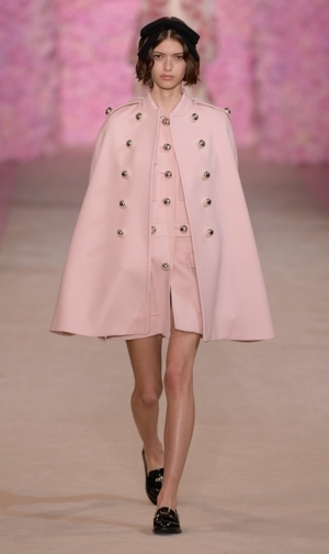  Giambattista Valli باريس خريف/شتاء2020