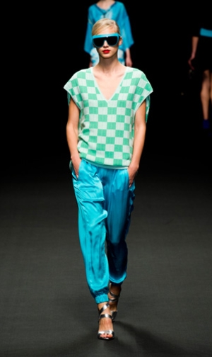  Allude باريس ربيع/صيف2013