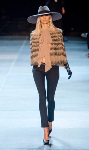  Saint Laurent باريس ربيع/صيف2013