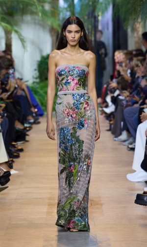  Elie Saab باريس ربيع/صيف2025