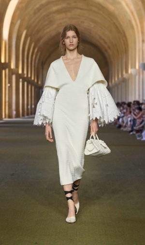  Jacquemus باريس ربيع/صيف2026