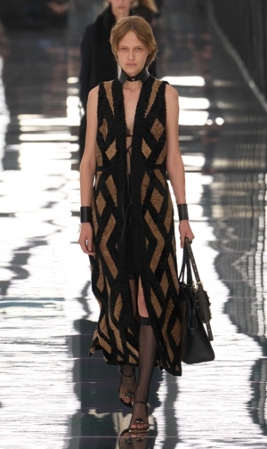  Fendi ميلانو ربيع/صيف2027