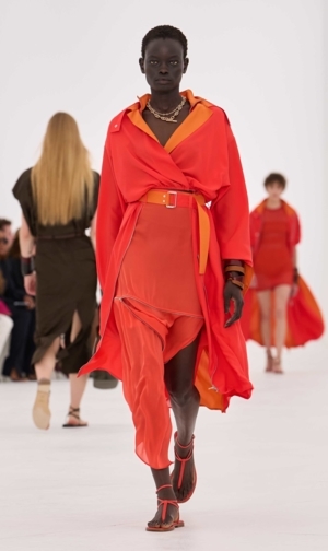  Hermès باريس ربيع/صيف2027