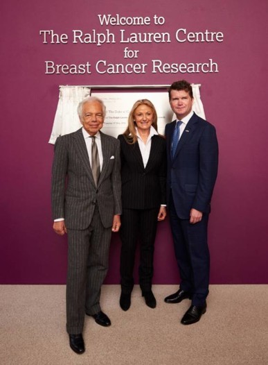 الأمير وليام يفتتح مركز لأبحاث سرطان الثدي