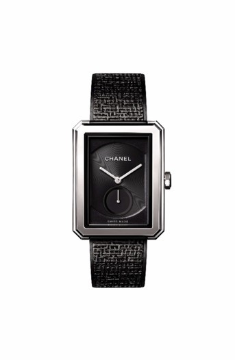 ساعة ذات طابع ذكوري من Chanel للنساء