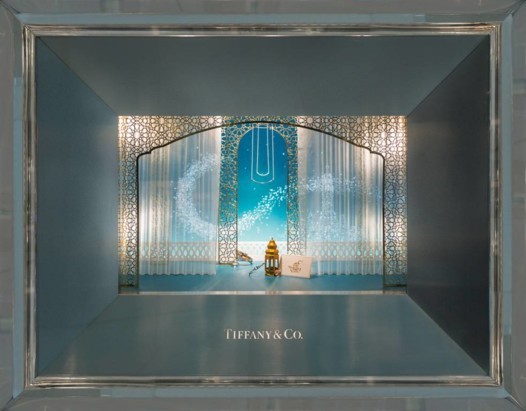 Tiffany & Co تكشف النقاب عن واجهات خاصة بالشهر الفضيل