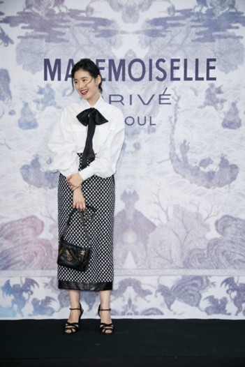 أزياء النجمات خلال إطلاق مجموعة Mademoiselle Privé من شانيل!