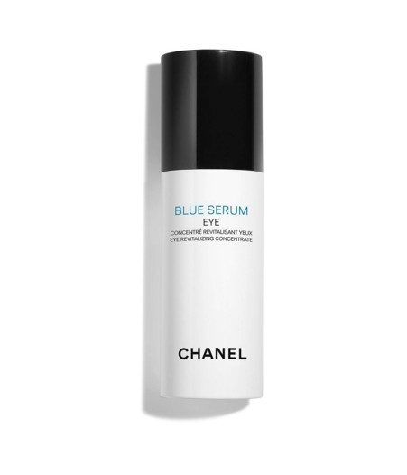 خطوة التجميل الأساسيّة للعينَين من Chanel