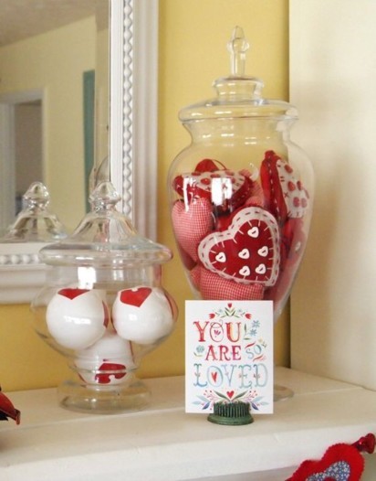 أفكار مذهلة لتزيين منزلك في عيد الحب!