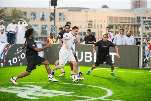 هوبلو تثبت أنّها العلامة العالمة برياضة كرة القدم من خلال مباراة Match of Friendship في دبي