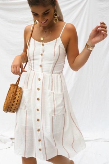 أجمل الفساتين الصيفية على موقع You Boutique